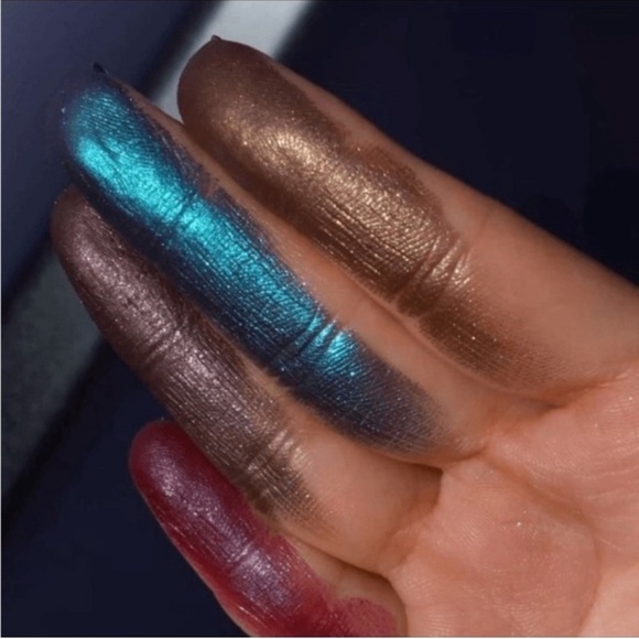 Dose of Colors Single Eyeshadow in Lock & Key - Picture 7 of 13